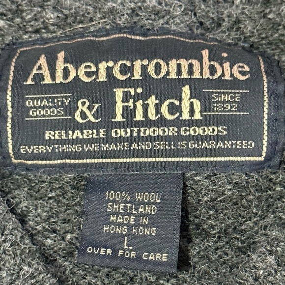 Abercrombie & Fitch 100% Wool Shetland Sweater - Picture 3 of 4
